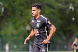 Kaiki encontra Ronaldo e Rivaldo na Seleção