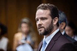 Governo vai liberar uso de FGTS para quitar dívidas de brasileiros