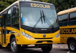 MT: Motorista de ônibus escolar é preso suspeito de abusar de aluna de 10 anos