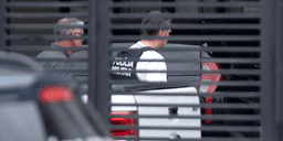 PM vai à casa de Bolsonaro após tornozeleira falhar durante jogo do Brasil