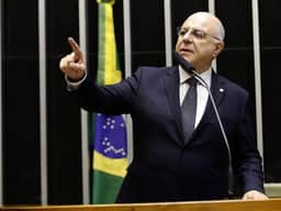Deputado apresenta projeto de incentivo fiscal a minerais críticos