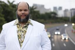 Ed Motta se envolve em confusão em restaurante no Rio