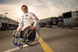 Morre Alex Zanardi, campeão paralímpico e ex-piloto de F1, aos 59 anos