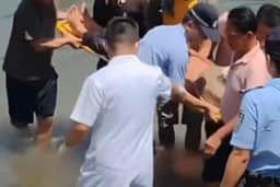 Chinês sobrevive 7 dias à deriva no mar