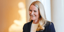 Princesa herdeira da Noruega recebe transplante de pulmão