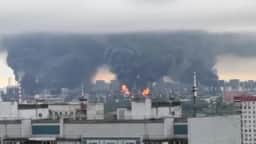 Ucrânia ataca Moscou com drones e mira refinaria de petróleo