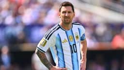 Messi não volta à Argentina com a delegação após vice