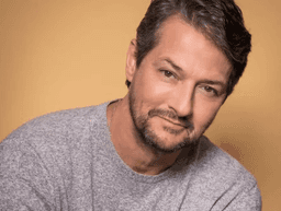 Marcelo Serrado fala sobre crises de pânico