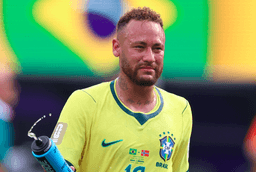 Neymar anuncia aposentadoria da Seleção Brasileira