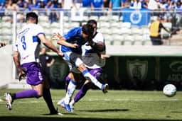 Cruzeiro vence Defensor em amistoso no Independência