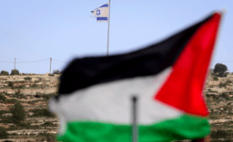Palestina perde bebê de 6 meses por ambulância detida por soldados de Israel
