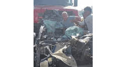 Fernão Dias registra engavetamento com carro destruído; motorista sai ileso