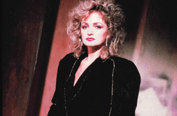 Bonnie Tyler, do hit "Total Eclipse of the Heart", morre aos 75 anos