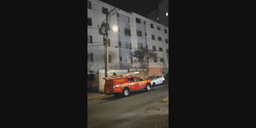 Cigarro jogado no chão provoca incêndio em apartamento em BH; morador se feriu