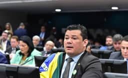 STF torna réu deputado que desejou morte de Lula