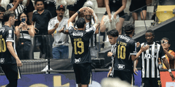 Atlético vence o Vitória com reservas e chega embalado para clássico