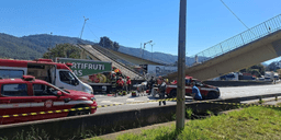 Passarela desaba após acidente, mata duas pessoas e interdita BR-381