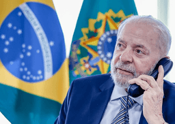 Lula fala com Trump por telefone e pede negociação contra tarifas