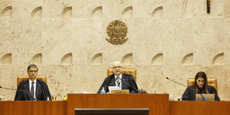 Fachin vota por julgamento de Moraes e Mendonça em dias distintos