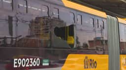Passageiro morre baleado dentro de BRT durante operação no Rio