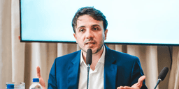 Renan Santos prevê Lula "dragado" por crise do STF