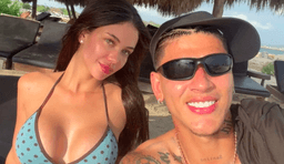 Carrascal, do Flamengo, assume romance com modelo mineira