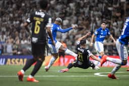 Com Libertadores em jogo, Galo e Cruzeiro se enfrentam na Arena MRV