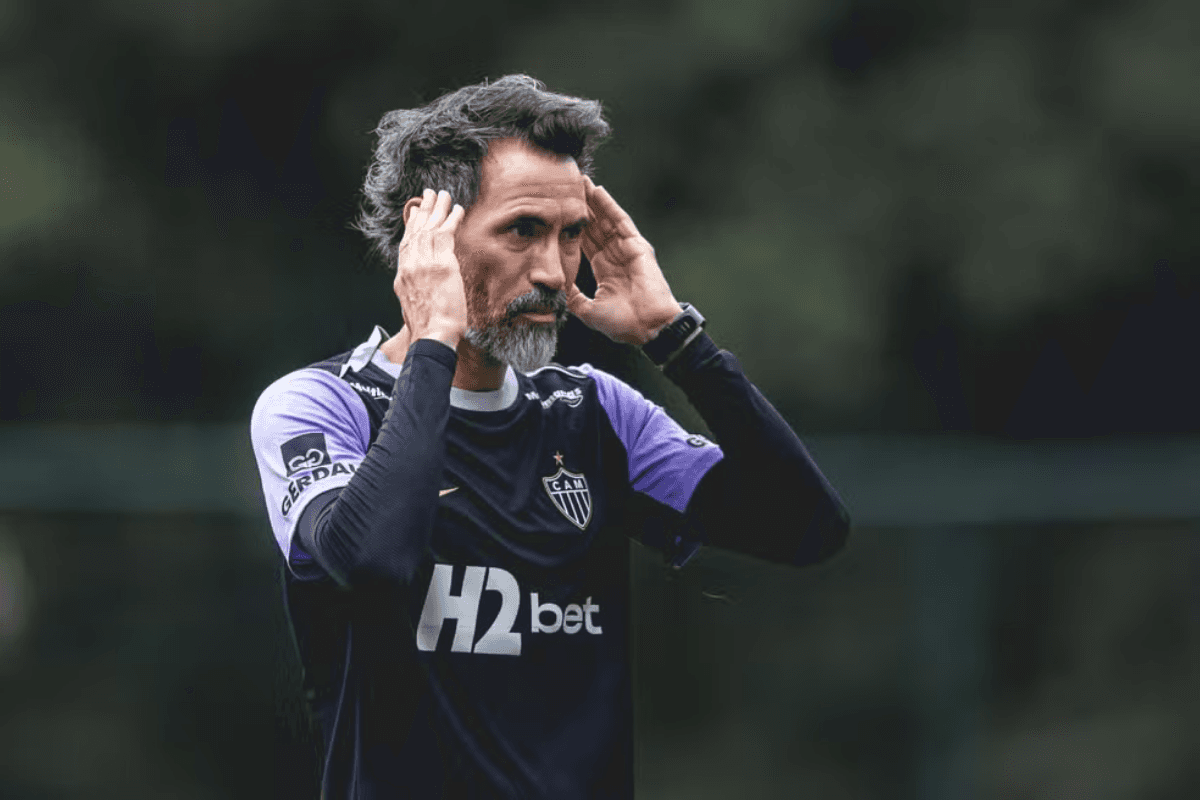 Atlético enfrenta Ceará pela Copa do Brasil sob pressão