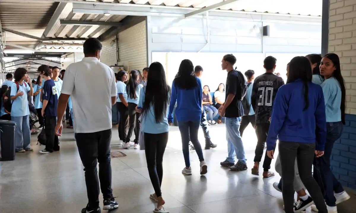 MEC inicia pagamento da terceira parcela do Pé-de-Meia