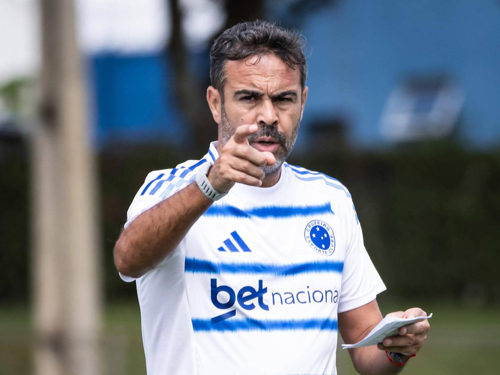 Artur Jorge tem início no Cruzeiro melhor que no Botafogo