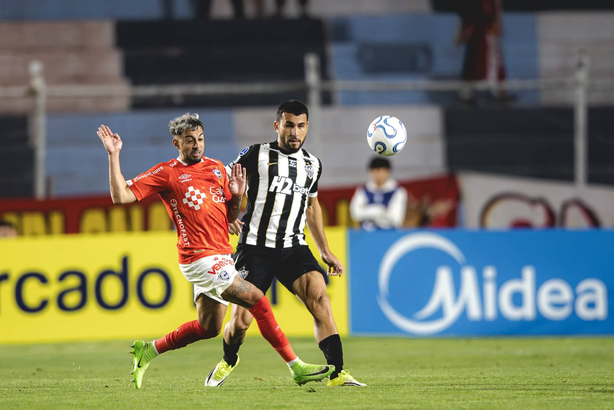 Atlético perde para o Cienciano e se complica na Sul-Americana