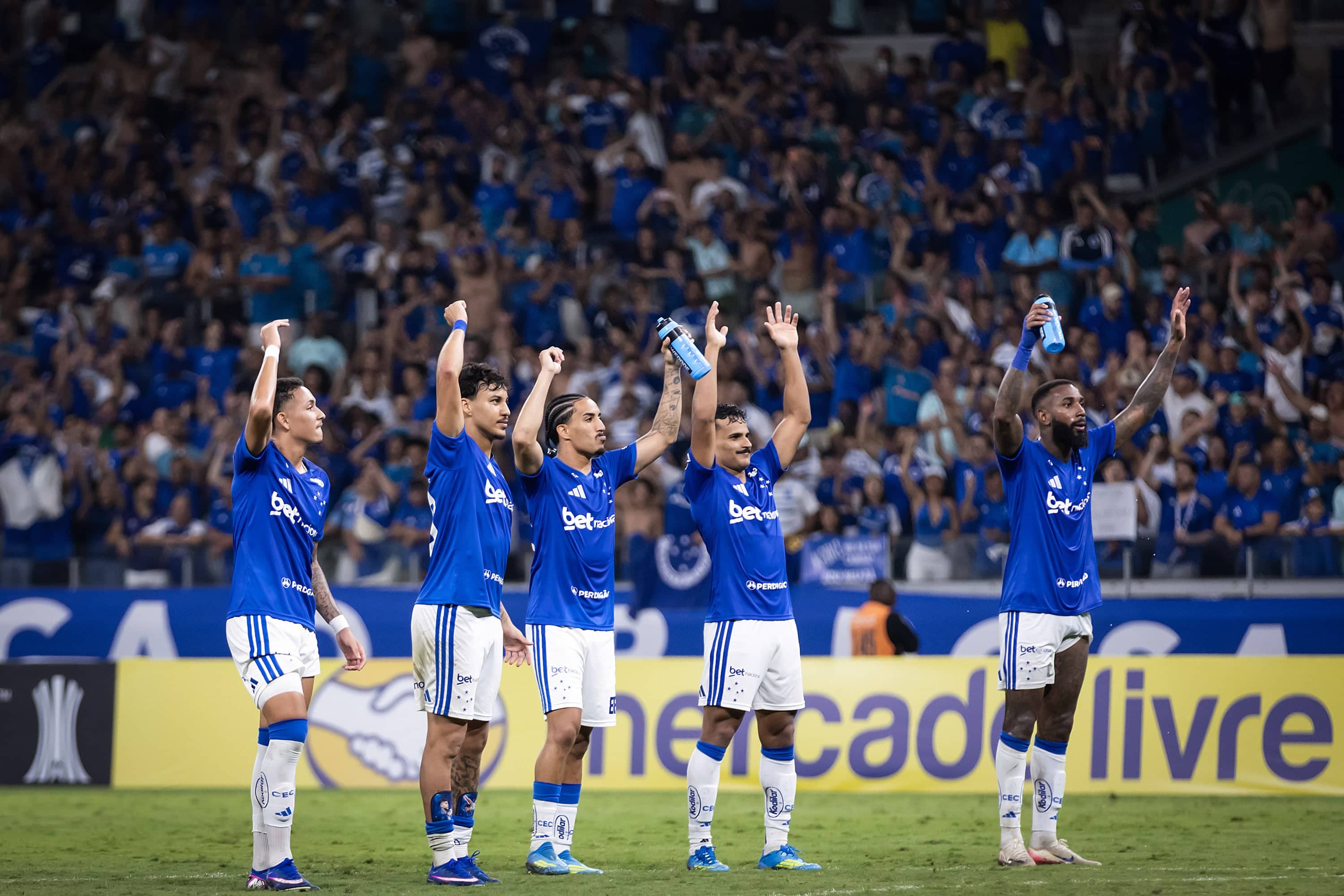 Cruzeiro impede finalizações do Boca e faz história na Libertadores
