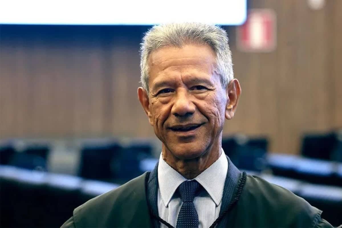 Vicente de Oliveira Silva é eleito presidente do TJMG até 2028