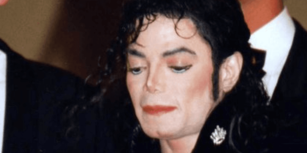 Michael Jackson enfrenta novas acusações de abuso sexual