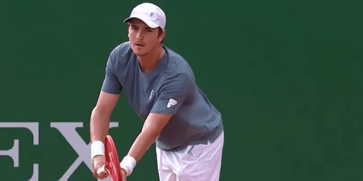 João Fonseca vence mas lamenta nível em Roland Garros