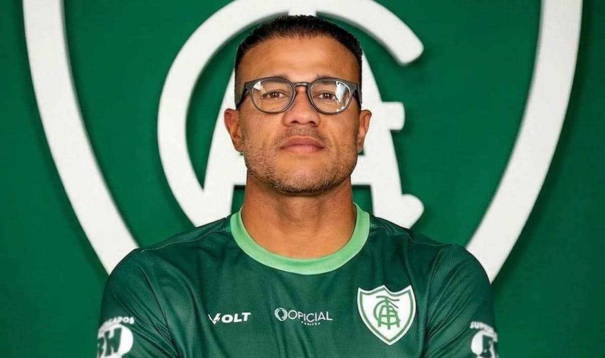 Roger Silva projeta recuperação do América na Série B