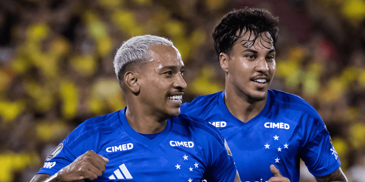 Matheus Pereira celebra 150 jogos pelo Cruzeiro