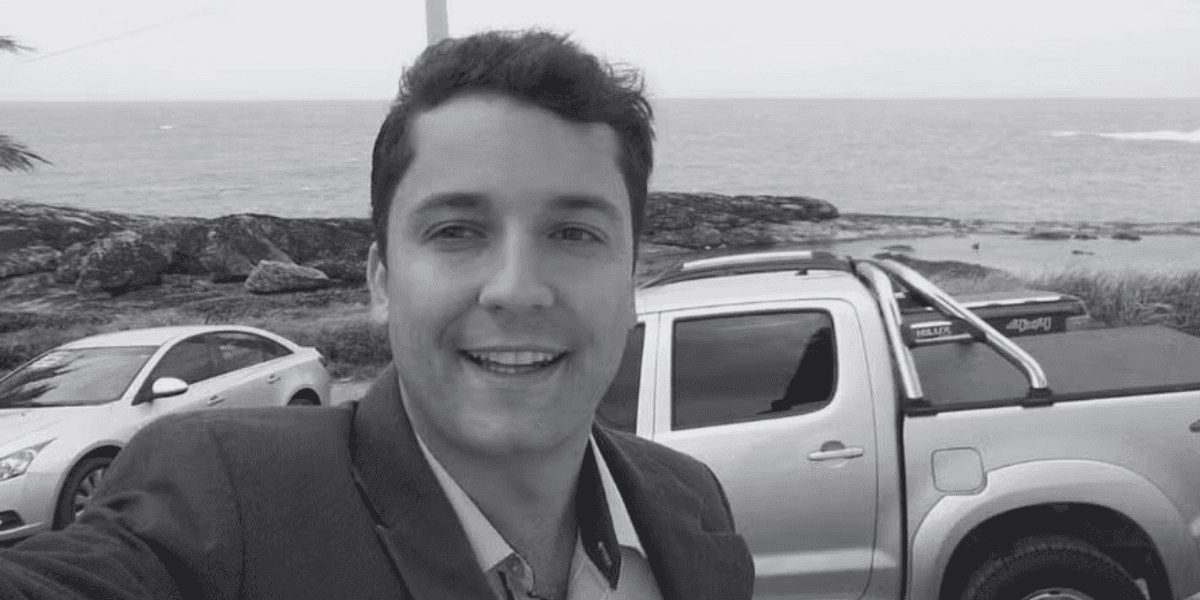 Filho de prefeito é sepultado em Jequitinhonha