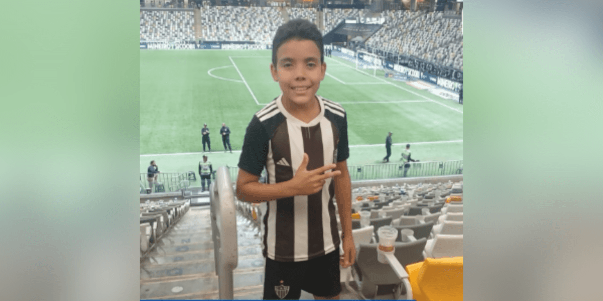 Menino de 11 anos morre após trave cair em estádio na Grande BH
