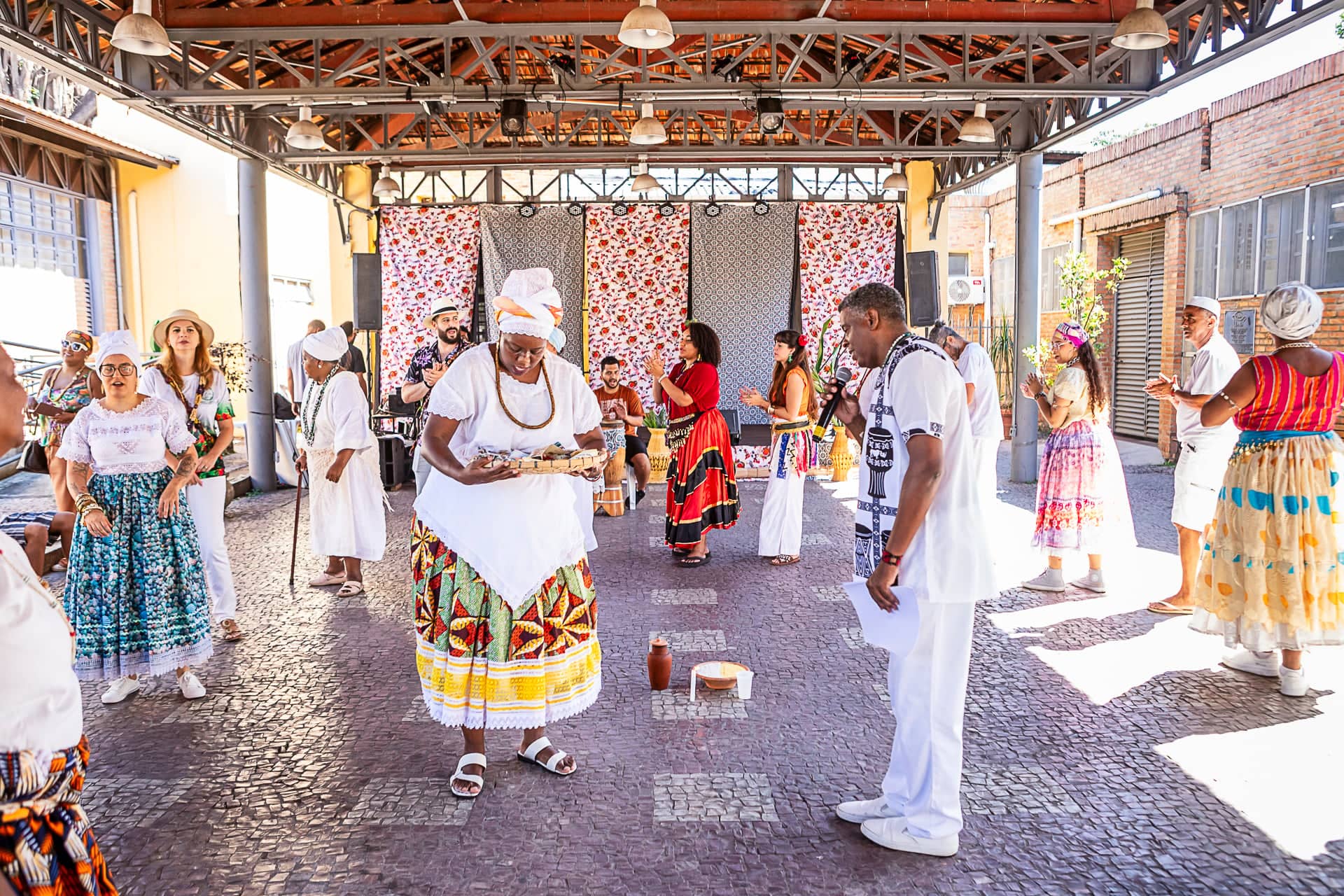 Kinanga promove feira de cultura e economia criativa no Mercado da Lagoinha