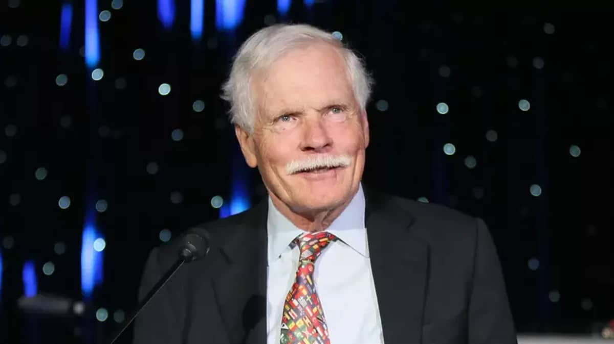 Morre Ted Turner, fundador da CNN, aos 87 anos