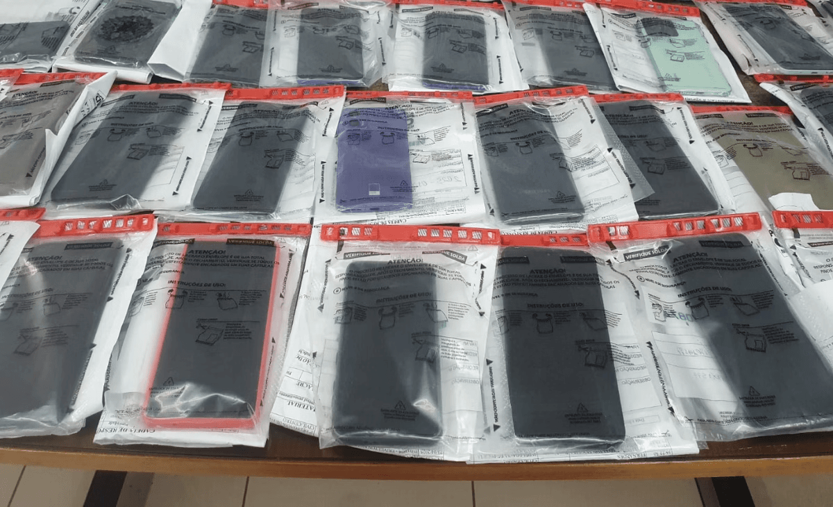 Mais de 400 celulares recuperados pela PCMG aguardam proprietários