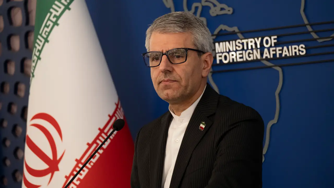 Irã apresenta condições para encerrar conflito com os EUA 