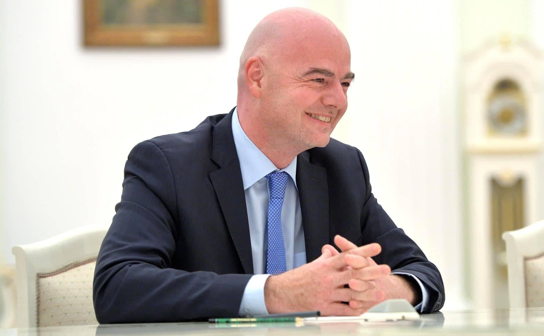 Infantino teria salário 6x maior com plano da Fifa
