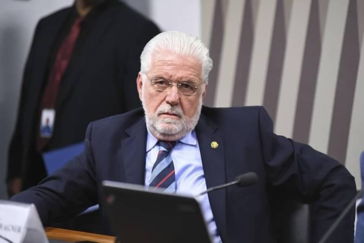 Jaques Wagner tem celulares apreendidos pela PF