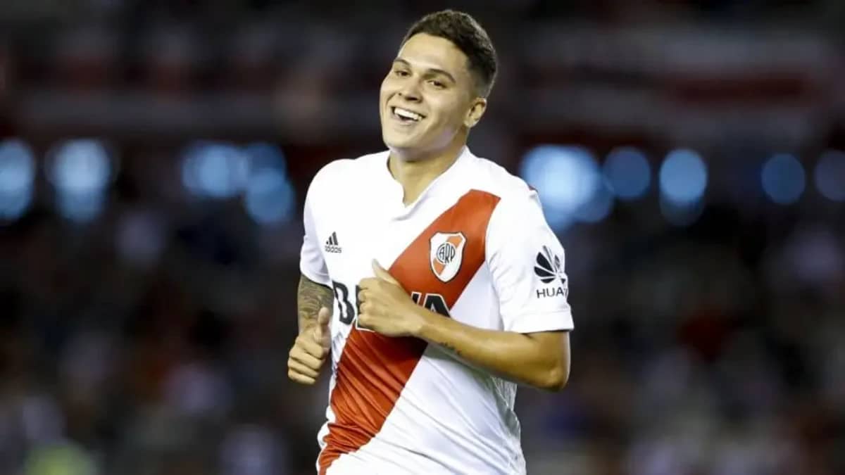 Meia colombiano Juan Quintero é oferecido ao Galo, mas time não se interessa