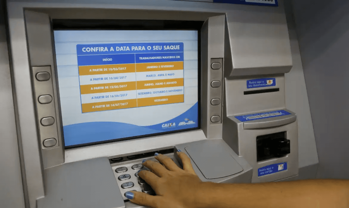 Paralisação dos bancários afeta pelo menos 94 agências em MG