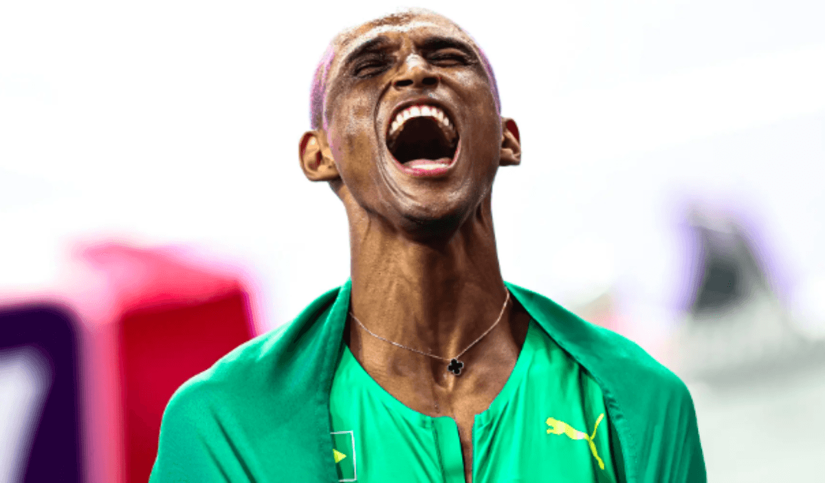 Brasileiro Alison dos Santos bate recorde mundial dos 400m com barreiras
