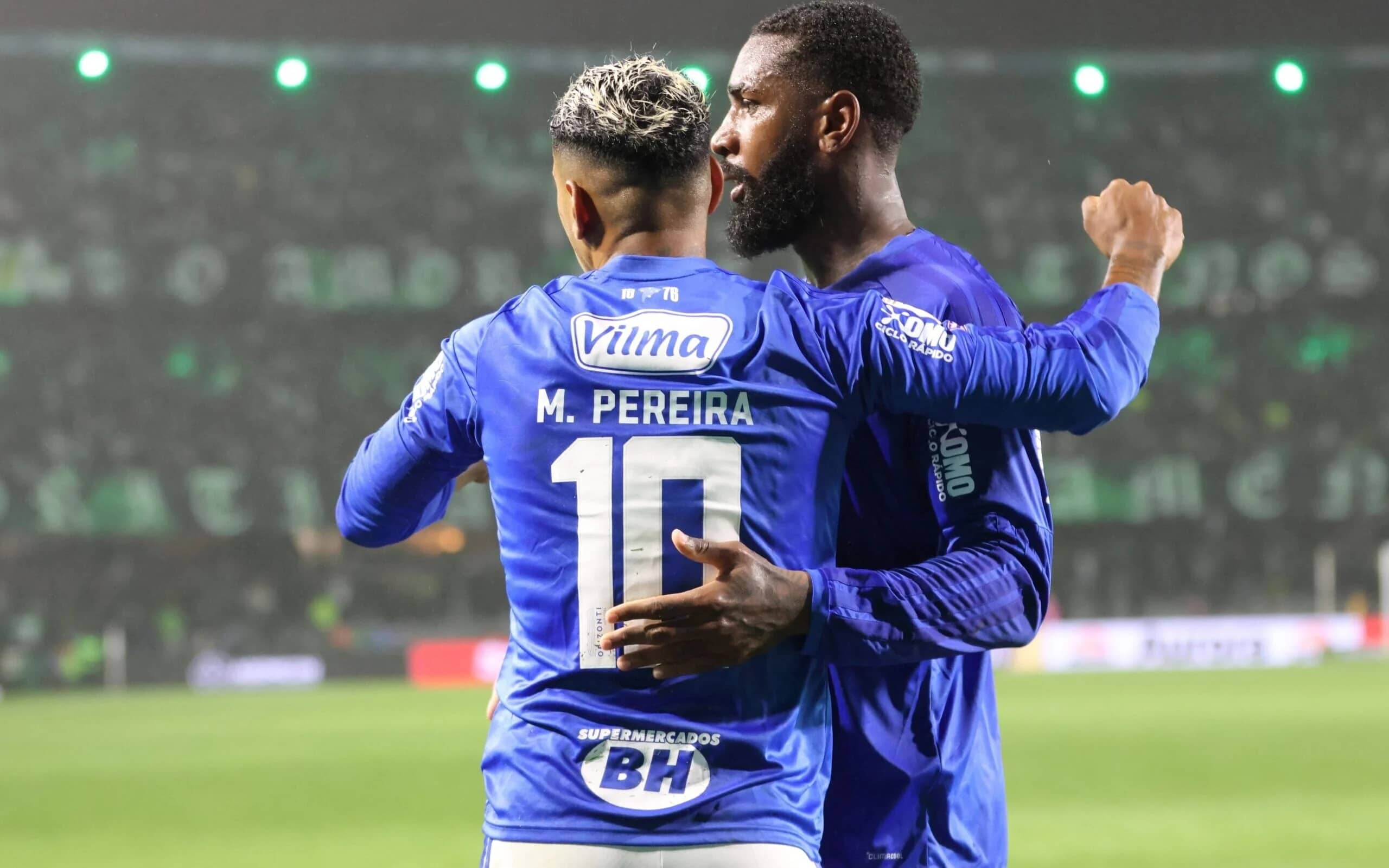 Cruzeiro tem quatro jogadores pendurados contra o Flamengo na Libertadores