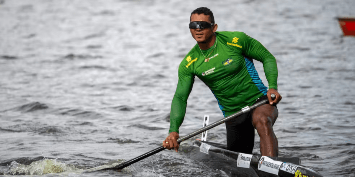 Isaquias Queiroz conquista ouro no Mundial de Canoagem na Polônia